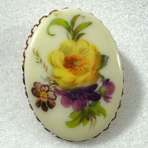 Vintage Estate Womens Glass Floral Brooch Pin Statement Piece Metal Back 1.7”